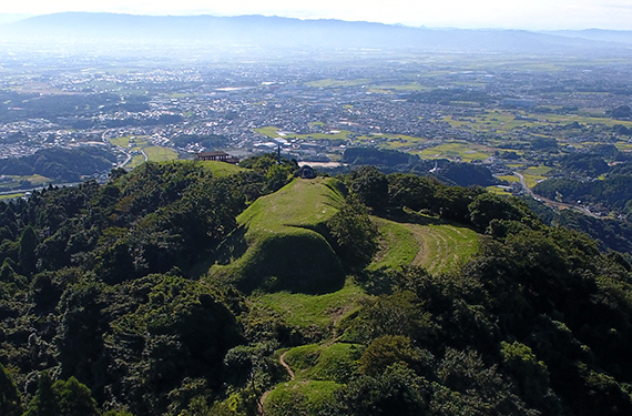 基肄(椽)城跡（国指定特別史跡）