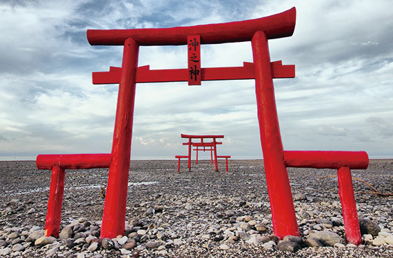 大魚神社の海中鳥居